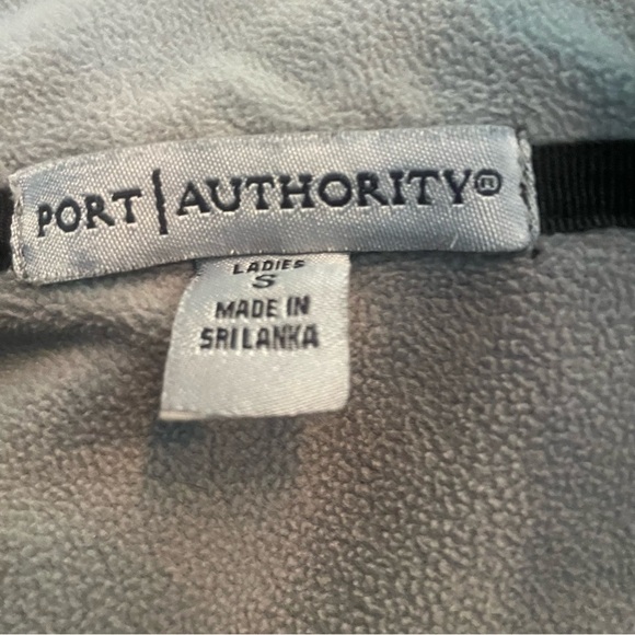 Port Authority women’s Black Jacket zip up size small - Picture 6 of 8